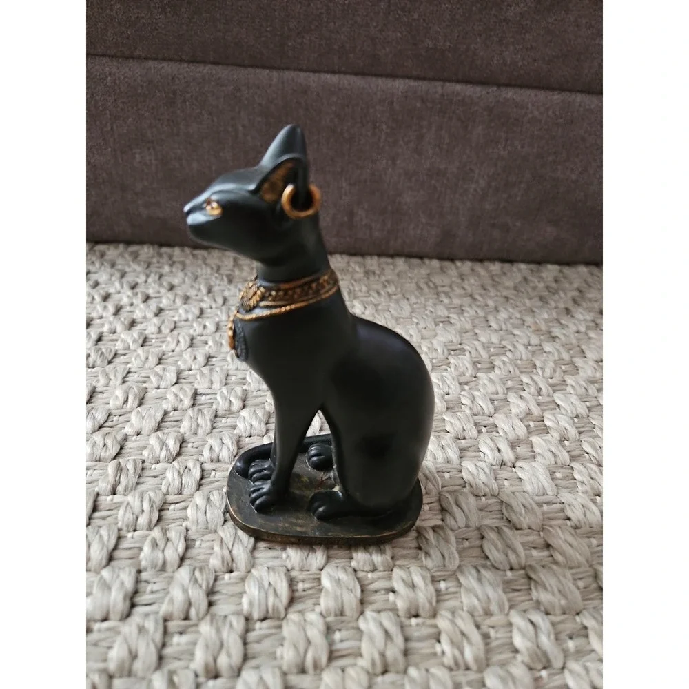 Cat Decorations